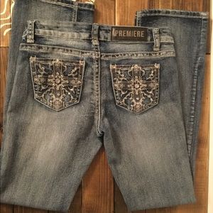 PREMIERE JEANS by rue21. Size 7/8R L31. Bootcut.